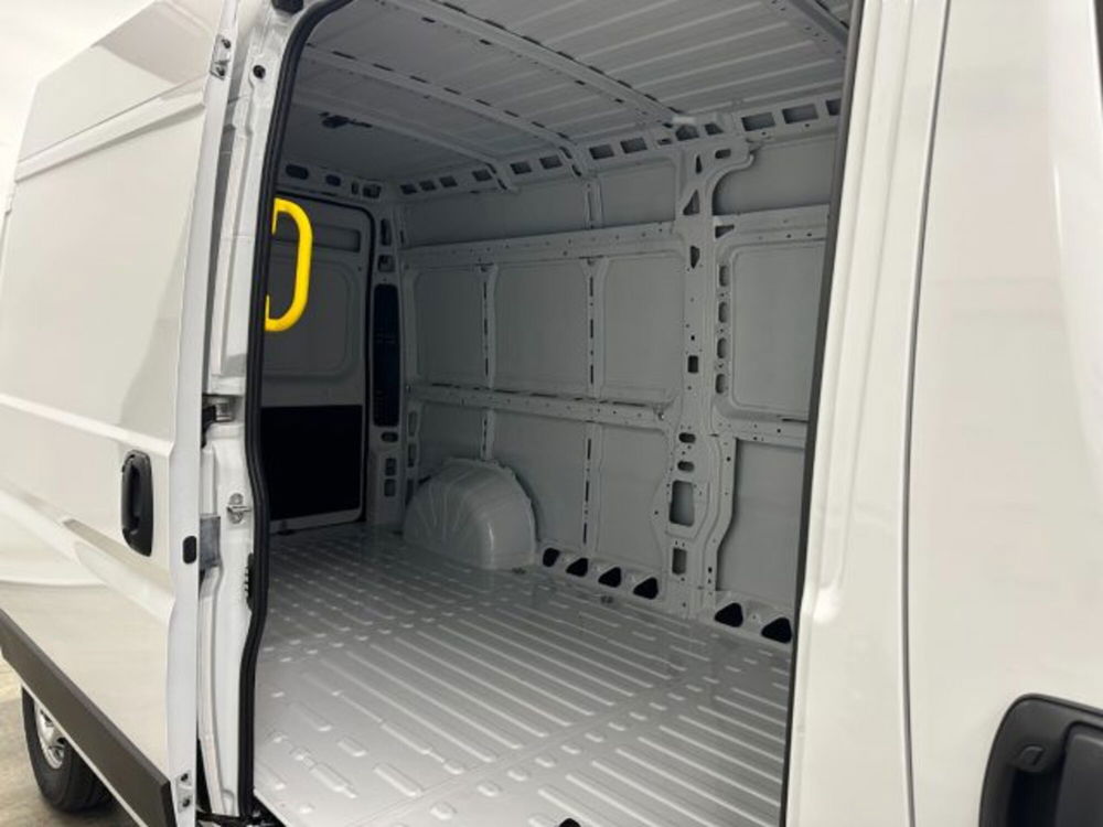 Toyota Proace nuova a Cuneo (8)