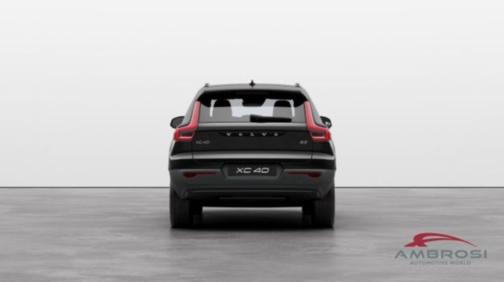 Volvo XC40 nuova a Perugia (6)