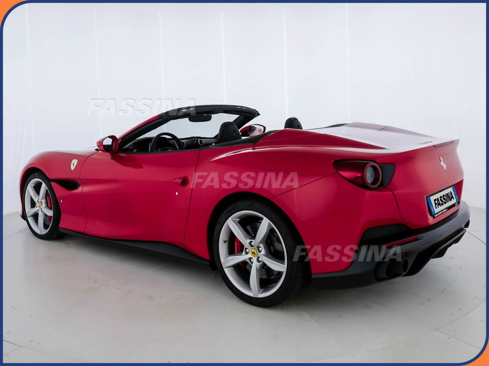 Ferrari Portofino Spider usata a Milano (5)