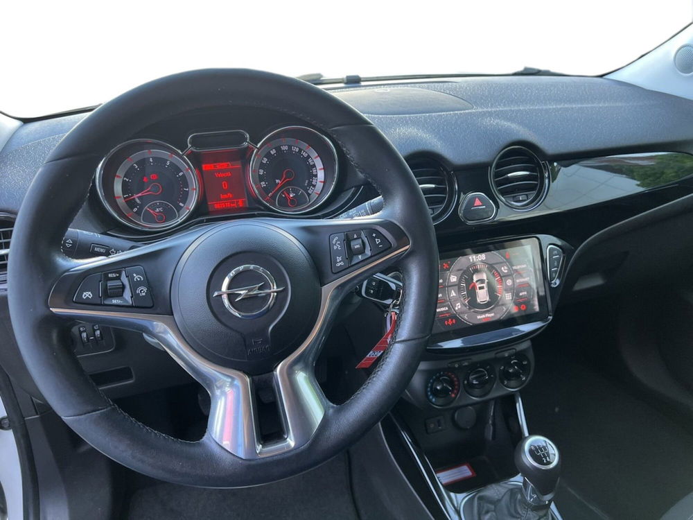 Opel Adam usata a Verona (9)