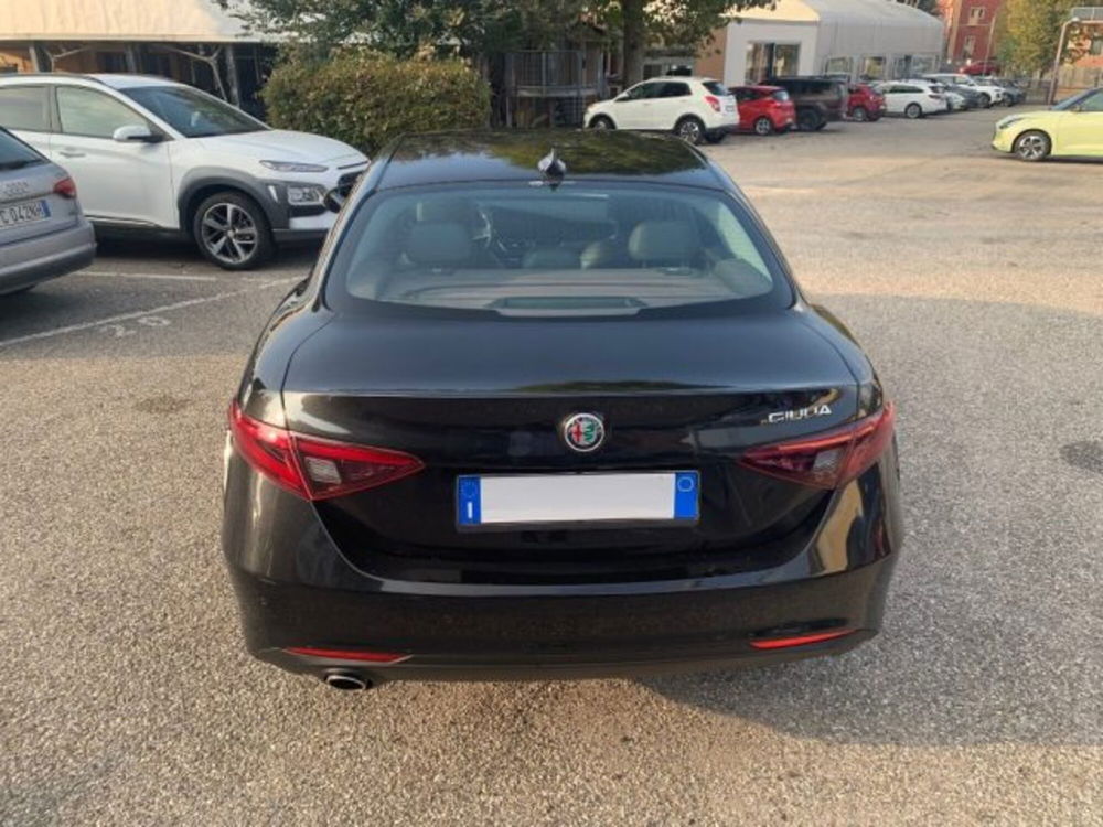 Alfa Romeo Giulia usata a Bologna (4)