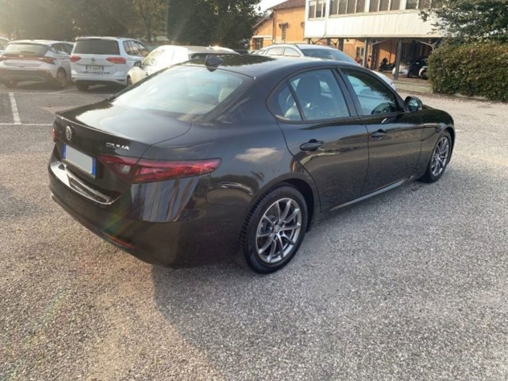 Alfa Romeo Giulia usata a Bologna (5)