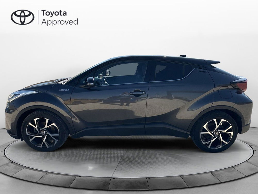 Toyota Toyota C-HR usata a Ragusa (3)