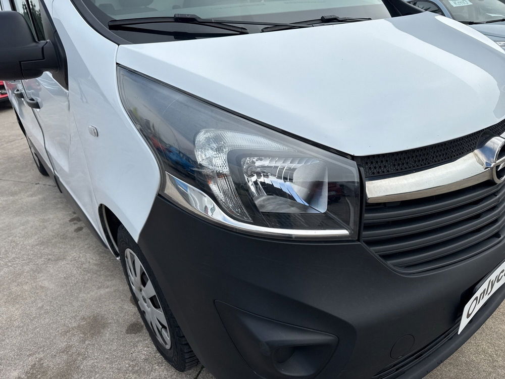 Opel Vivaro Furgone usata a Ferrara (15)