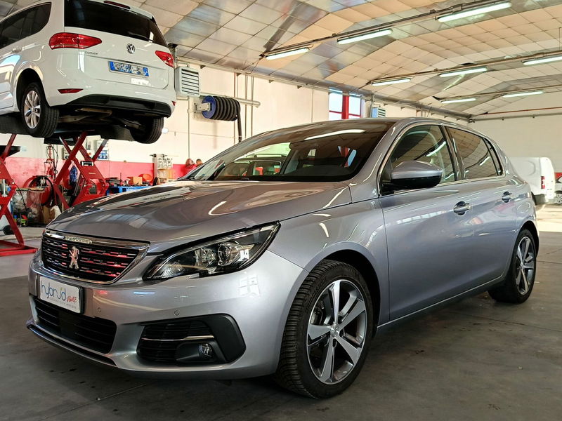 Peugeot 308 BlueHDi 130 S&amp;S EAT8 Allure Pack  del 2018 usata a Monza