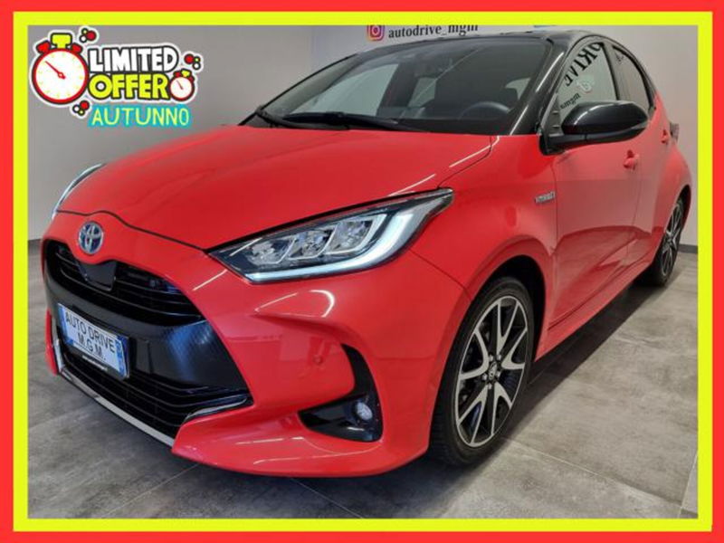 Toyota Yaris Cross 1.5 Hybrid 5p. E-CVT Premiere del 2020 usata a Erba