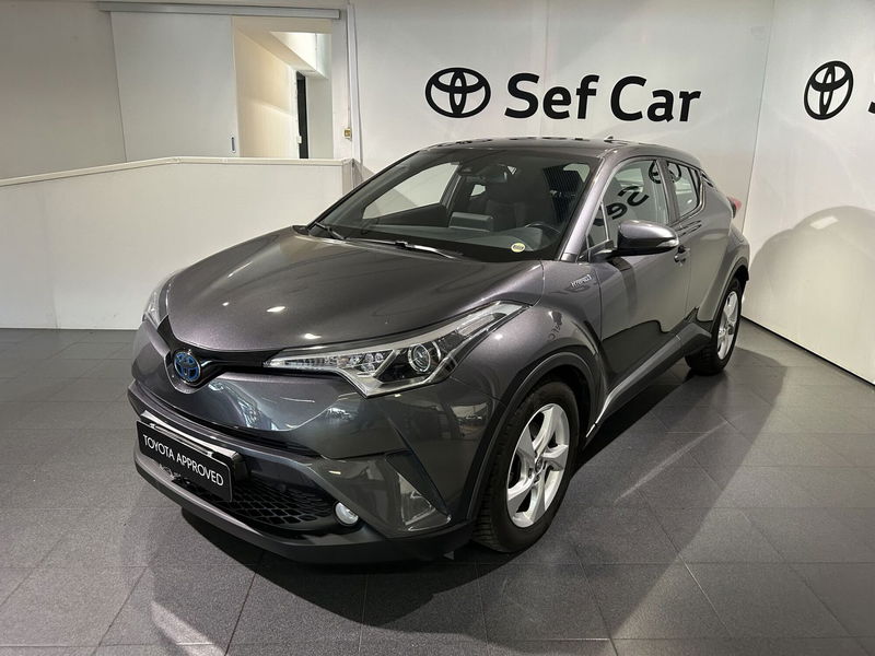 Toyota Toyota C-HR 1.8 Hybrid E-CVT Trend  del 2018 usata a Milano