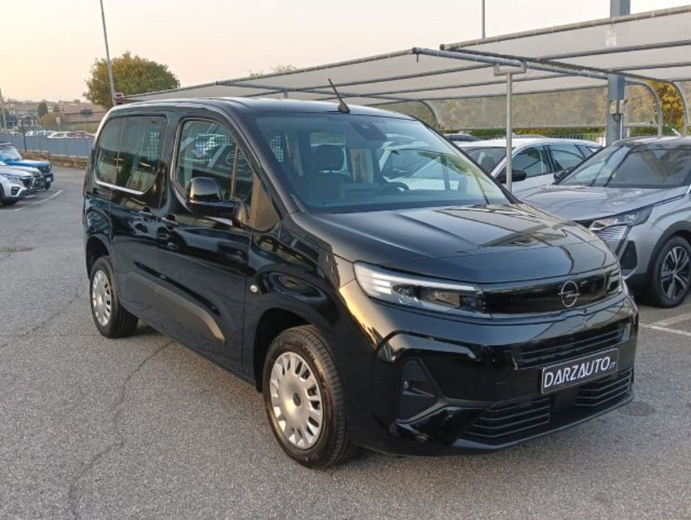 Opel Combo Life nuova a Brescia (3)