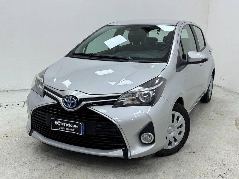 Toyota Yaris 1.5 Hybrid 5 porte Active  del 2015 usata a Lurate Caccivio