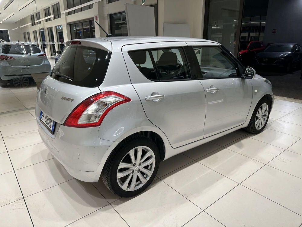 Suzuki Swift usata a Latina (4)