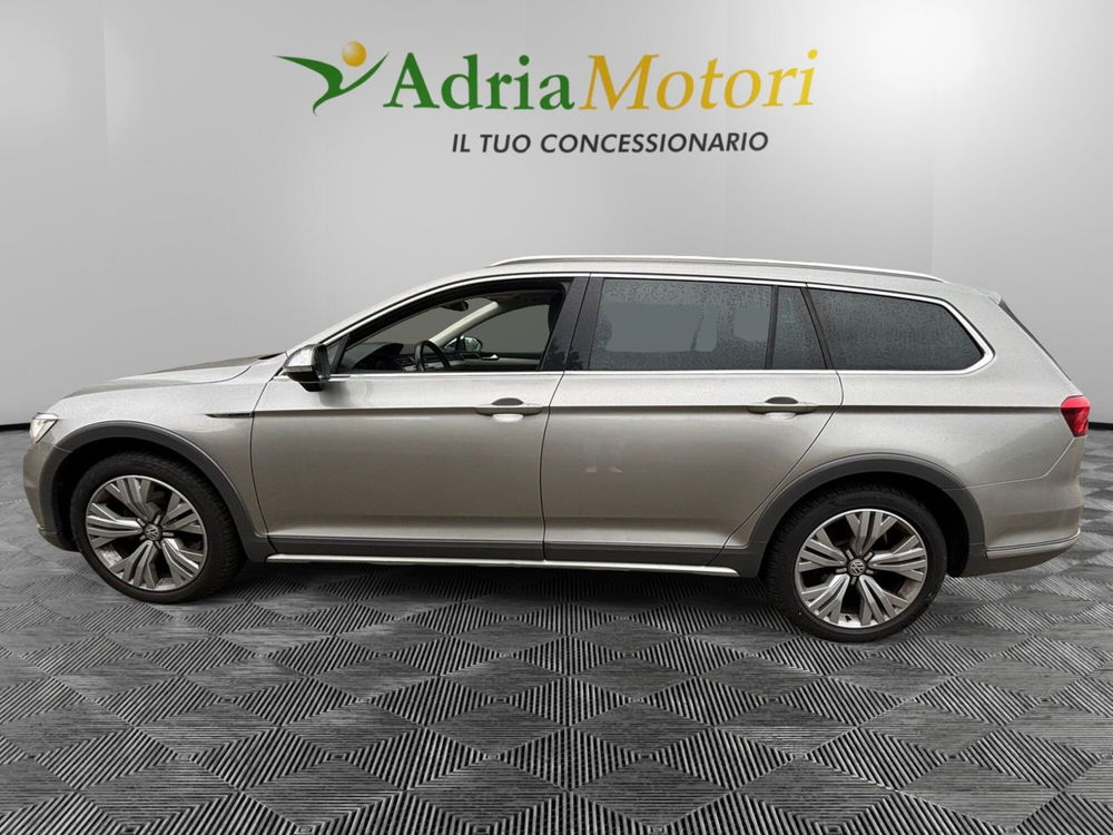 Volkswagen Passat Variant usata a Pordenone (3)