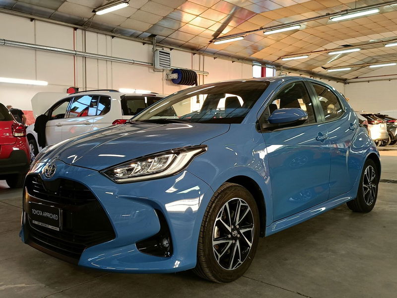 Toyota Yaris 1.5 Hybrid 5 porte Trend del 2020 usata a Verano Brianza