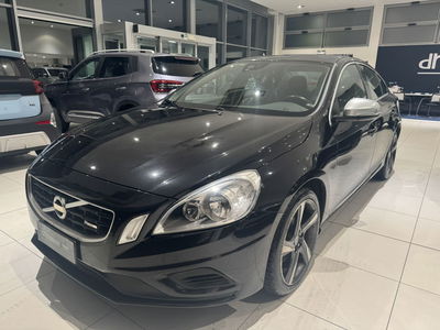 Volvo S60 D2 R-design  del 2012 usata a Bologna