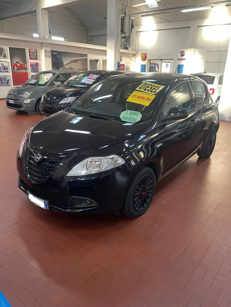 Lancia Ypsilon 1.3 MJT 16V 95 CV 5 porte S&amp;S Elefantino  del 2014 usata a Altopascio