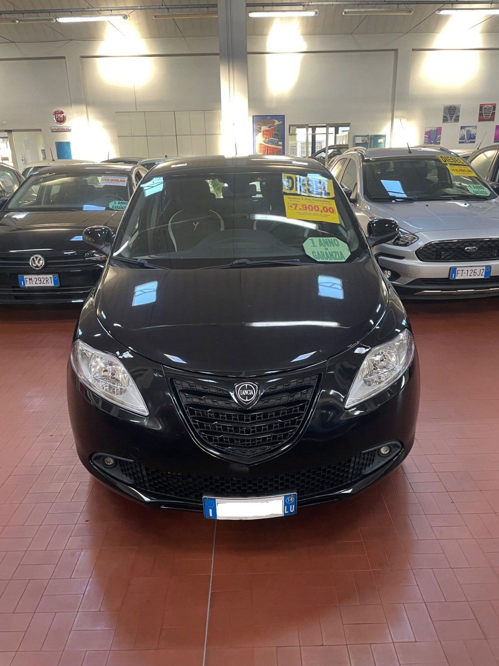 Lancia Ypsilon usata a Lucca (2)