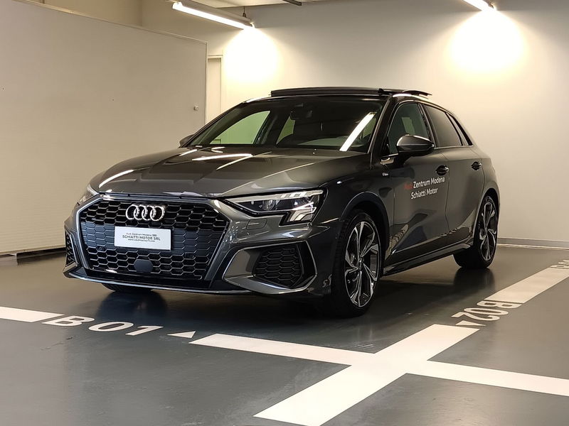 Audi A3 Sportback 35 TFSI S tronic S line edition del 2024 usata a Modena