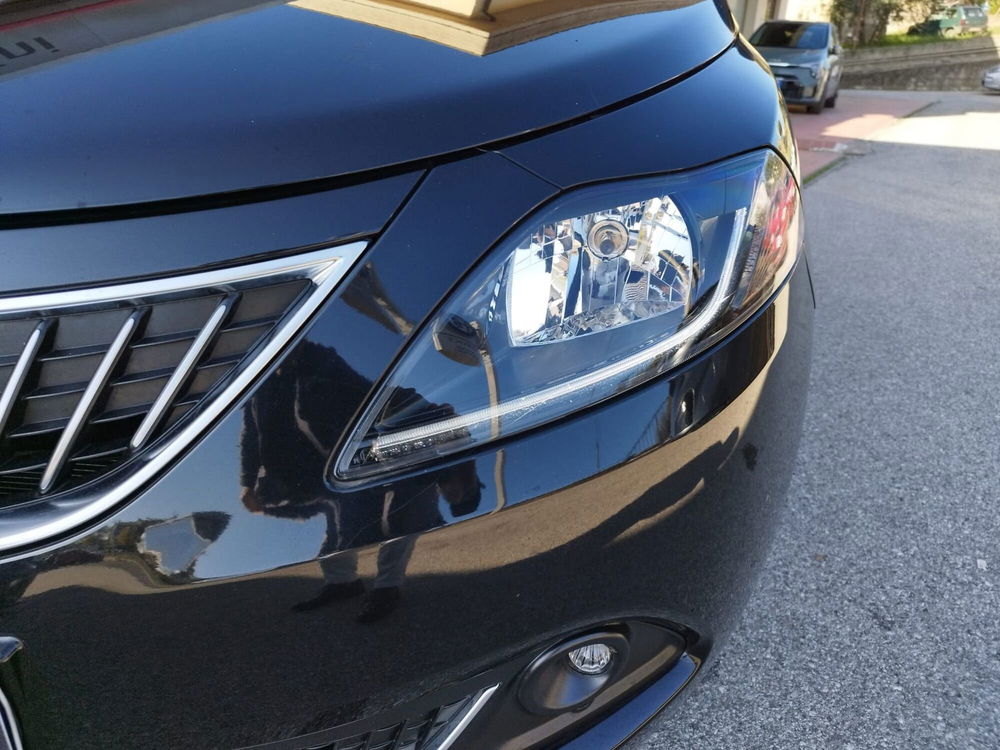 Lancia Ypsilon usata a Arezzo (20)