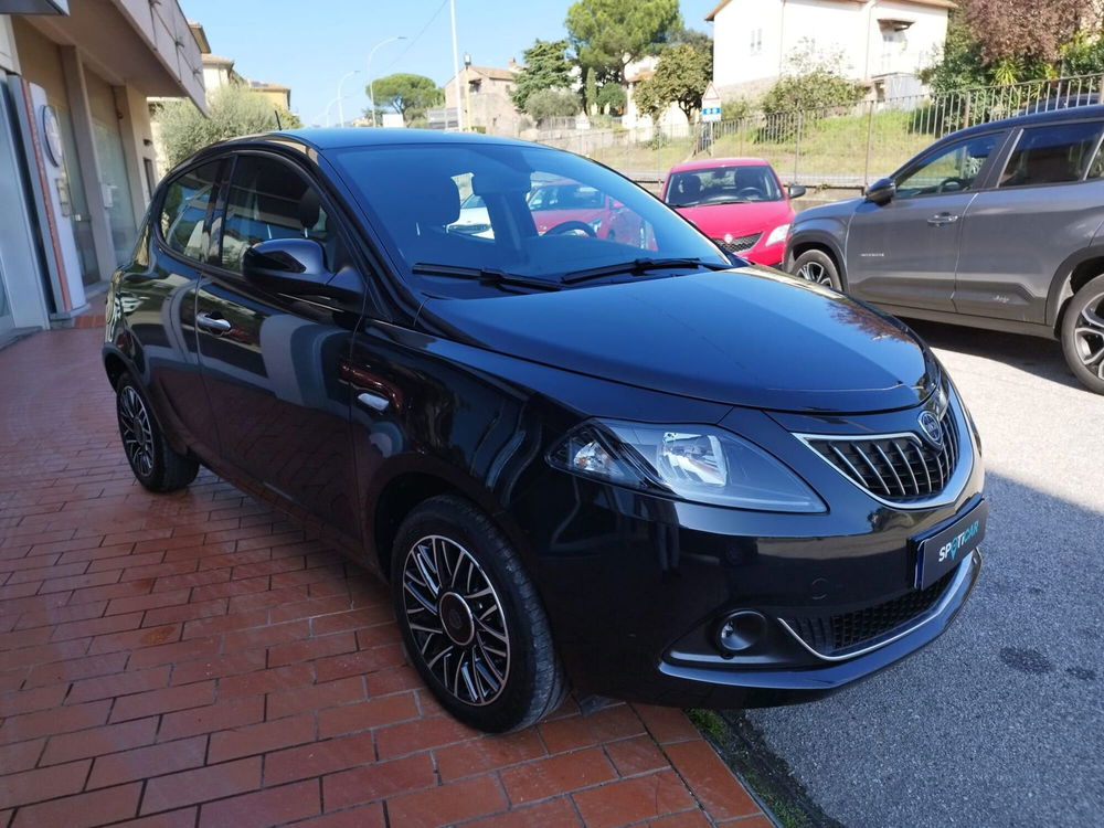 Lancia Ypsilon usata a Arezzo (4)