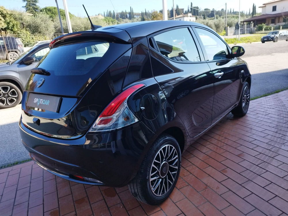 Lancia Ypsilon usata a Arezzo (7)