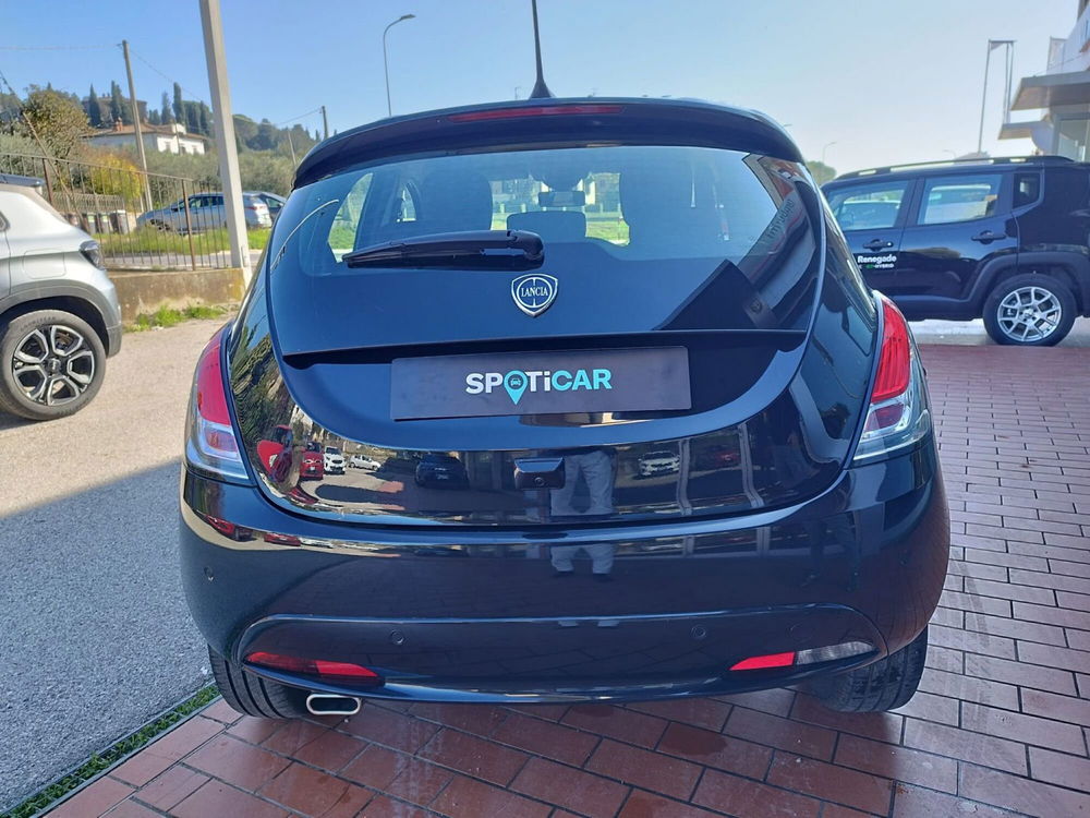 Lancia Ypsilon usata a Arezzo (9)