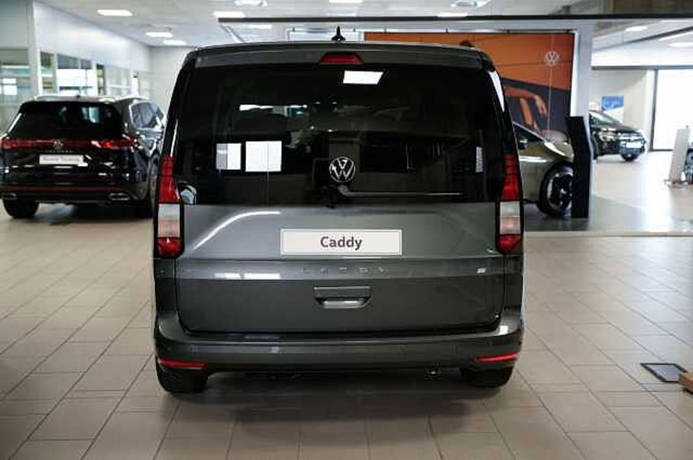 Volkswagen Caddy nuova a Rovigo (8)