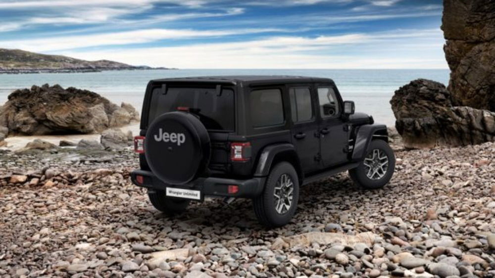 Jeep Wrangler Unlimited nuova a Biella (2)