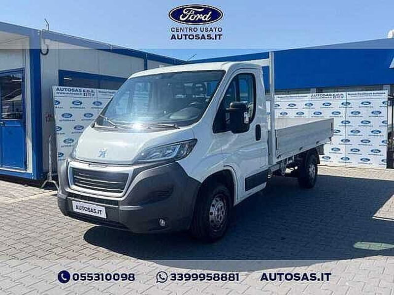 Peugeot Boxer Telaio 335 2.0 BlueHDi 130CV PC Cabinato del 2017 usata a Firenze