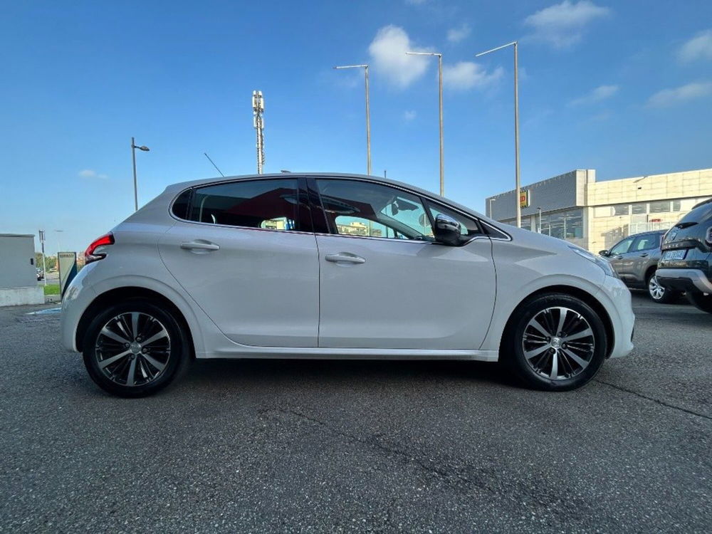 Peugeot 208 usata a Modena (3)