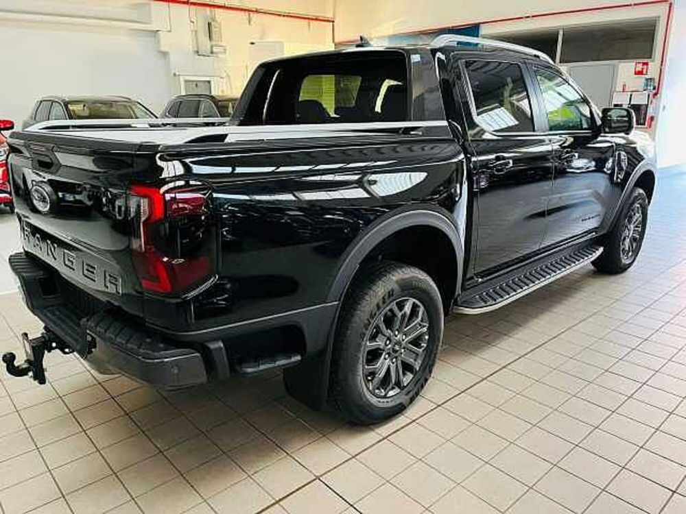 Ford Ranger Pick-up nuova a Milano (5)