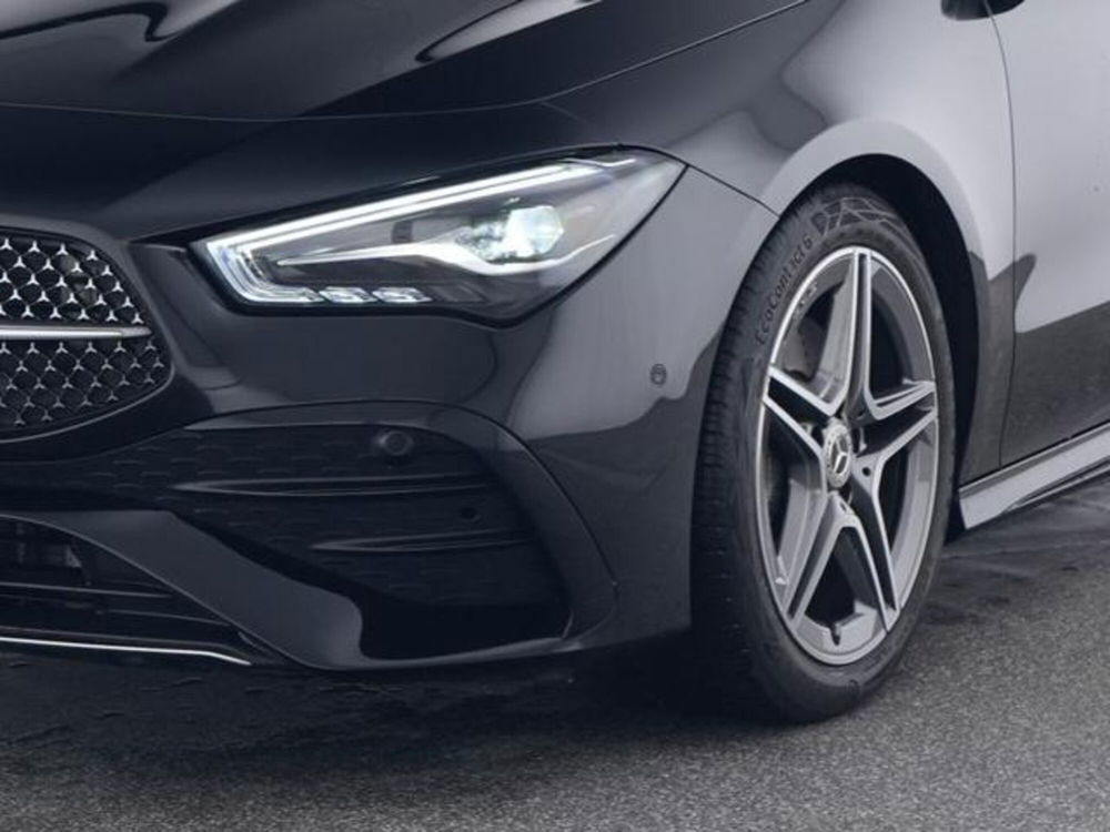 Mercedes-Benz CLA Shooting Brake usata a Milano (3)