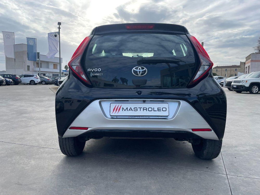 Toyota Aygo usata a Lecce (12)