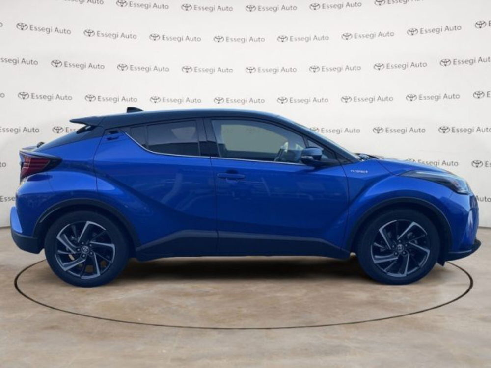 Toyota Toyota C-HR usata a Vercelli (14)