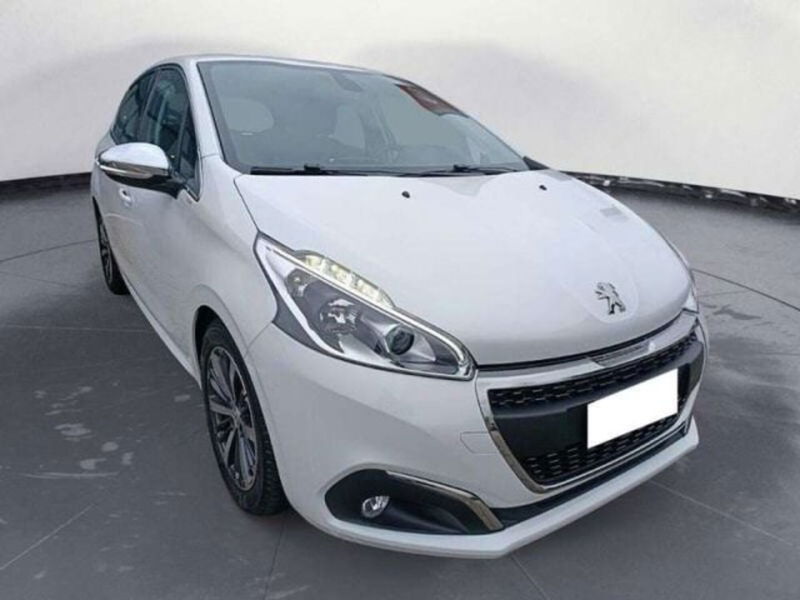 Peugeot 208 100 5 porte Allure  del 2015 usata a Empoli