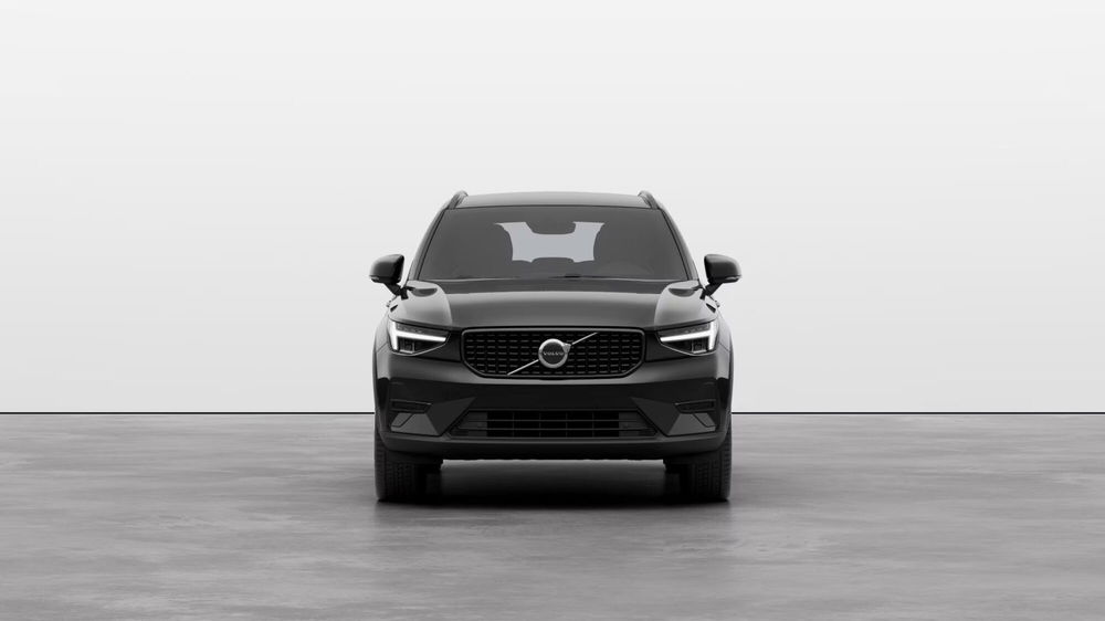 Volvo XC40 nuova a Como (4)