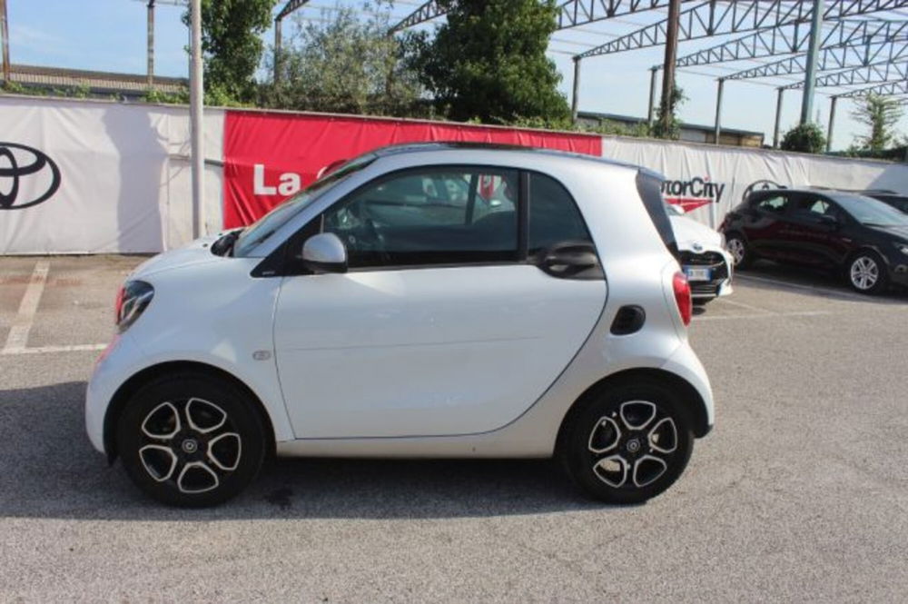 smart Fortwo usata a Roma (3)