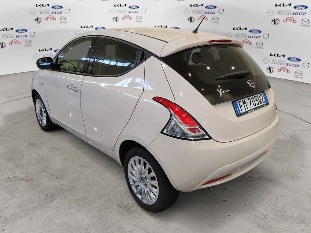 Lancia Ypsilon usata a Vercelli (4)