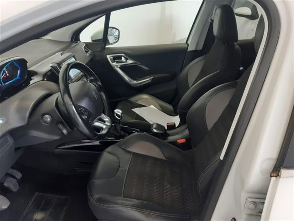 Peugeot 2008 usata a Asti (14)