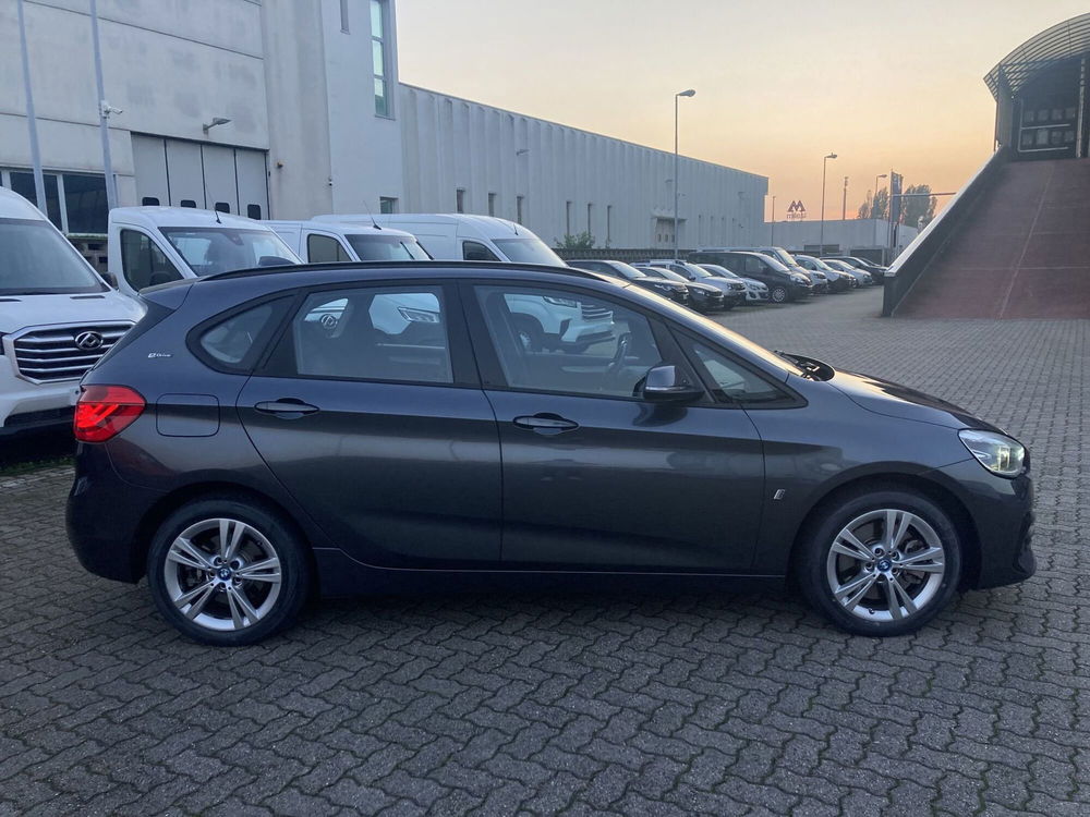 BMW Serie 2 Active Tourer usata a Monza e Brianza (8)