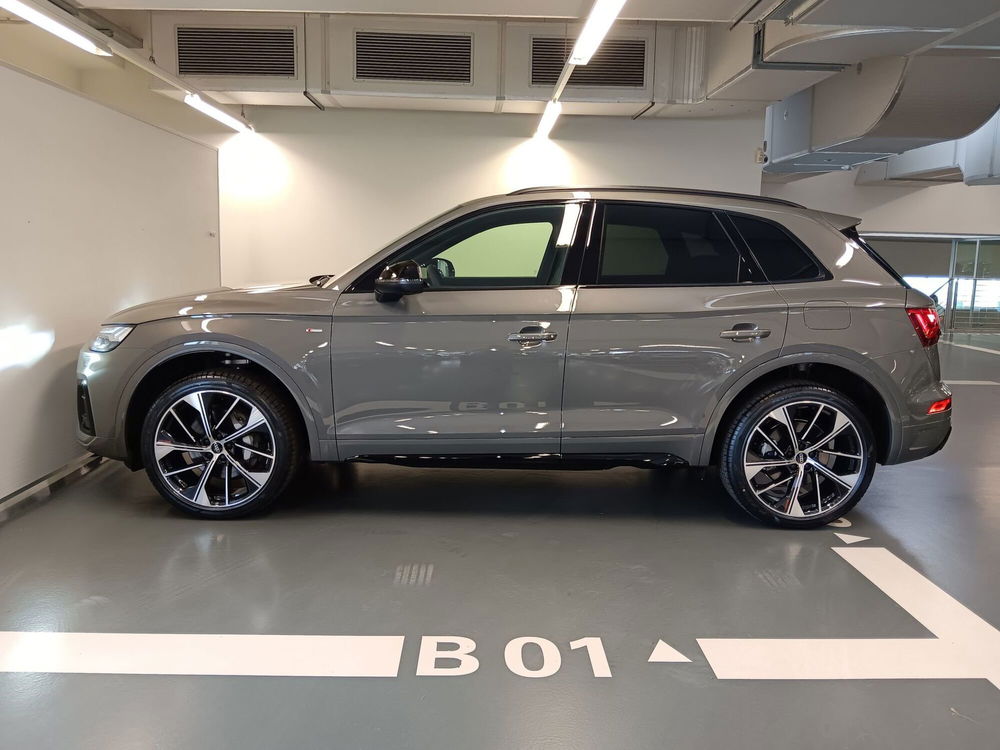 Audi Q5 Sportback nuova a Modena (3)