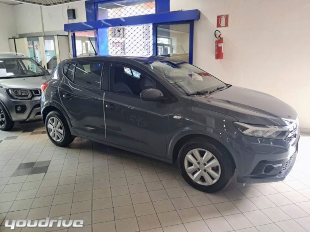 Dacia Sandero usata a Napoli (3)