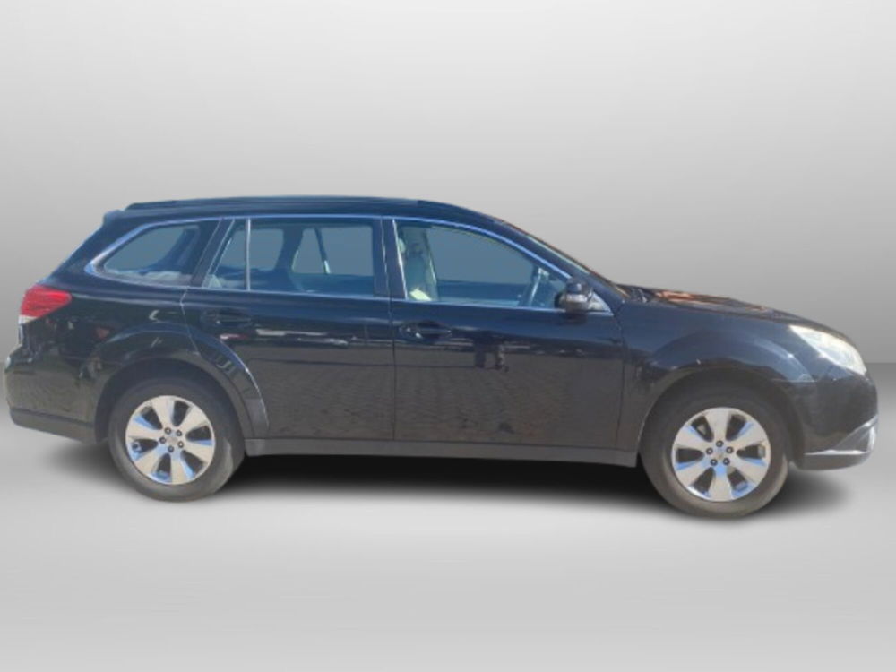 Subaru Outback usata a Lecco (6)