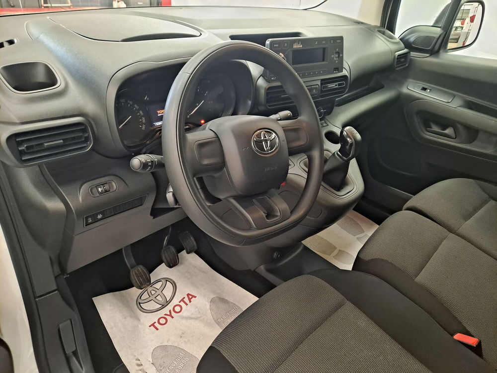 Toyota Proace City usata a Roma (14)