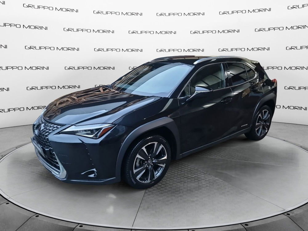 Lexus UX usata a Bologna