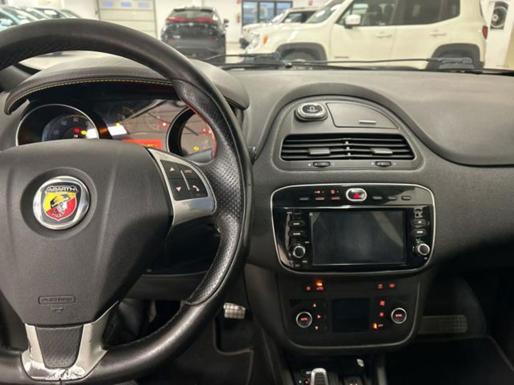 Abarth Punto Evo usata a Cuneo (18)