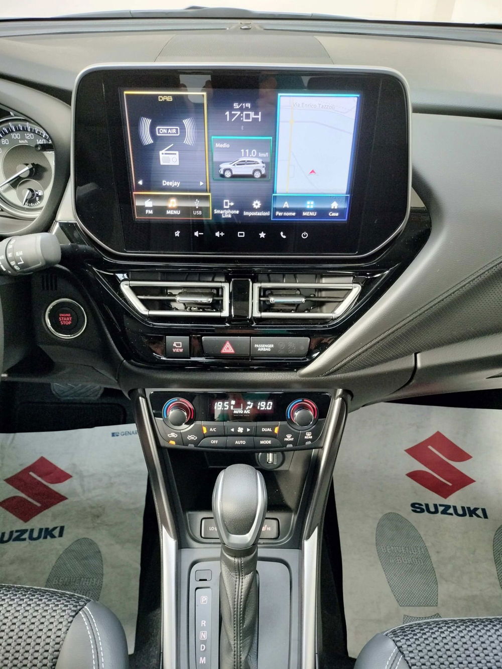 Suzuki S-Cross nuova a Rovigo (9)