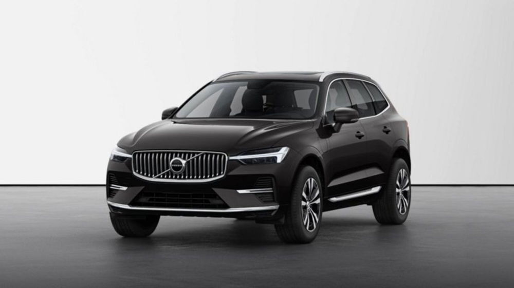 Volvo XC60 nuova a Como