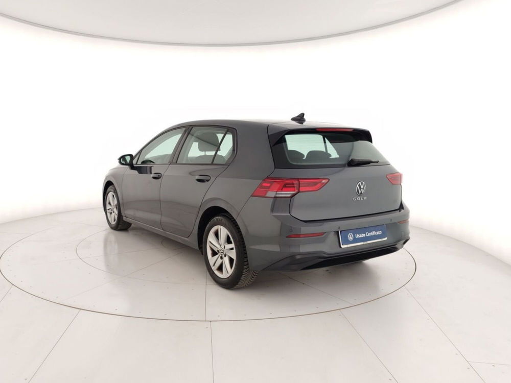 Volkswagen Golf usata a Massa-Carrara (2)