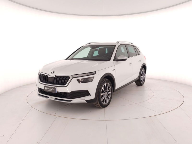 Skoda Kamiq 1.0 TSI 110 CV DSG ScoutLine del 2021 usata a Massa