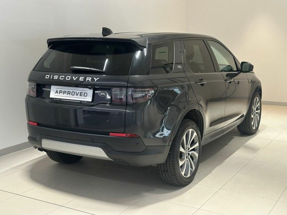 Land Rover Discovery Sport usata a Varese (2)