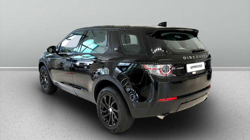 Land Rover Discovery Sport usata a Varese (10)